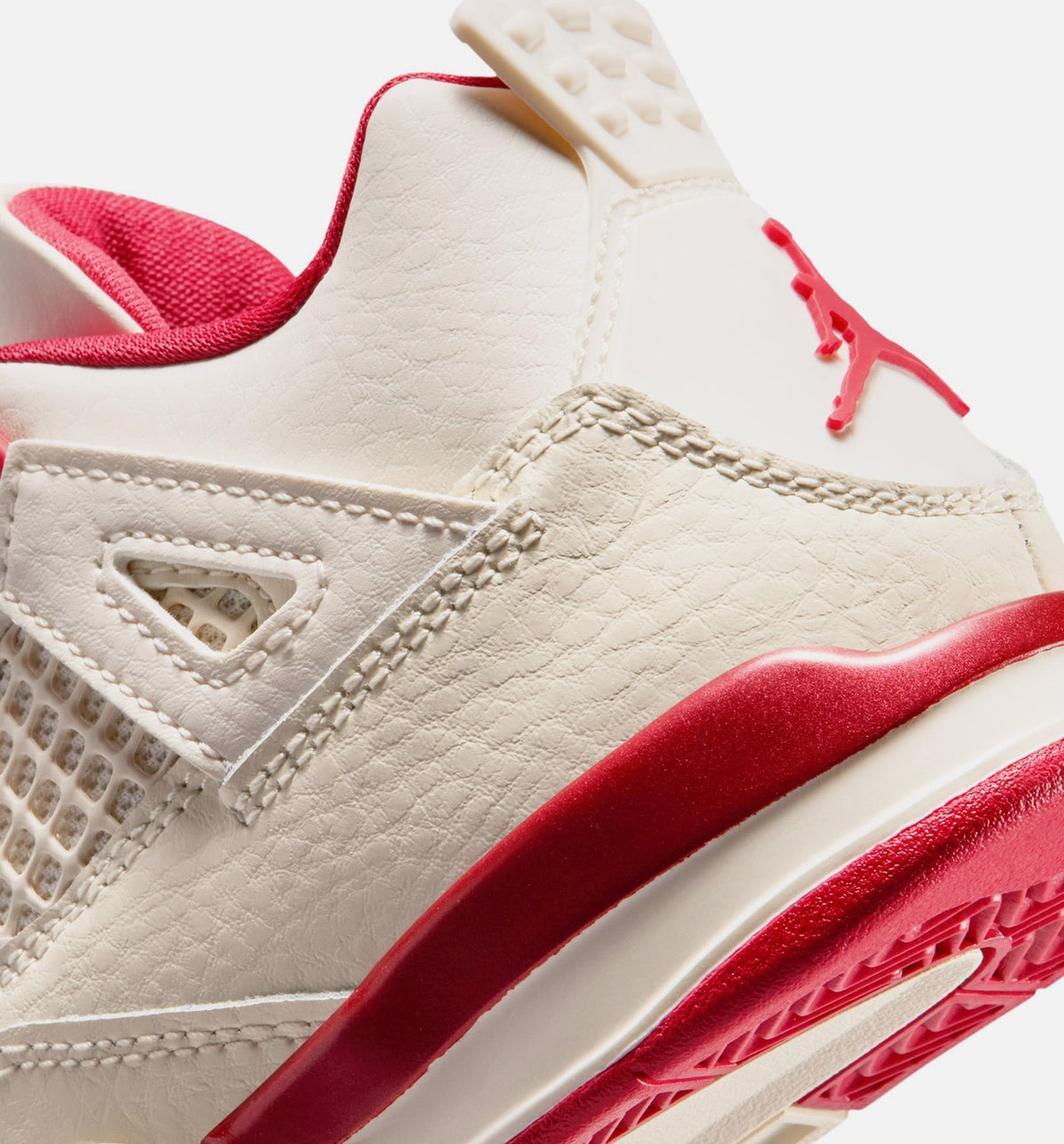 Air Jordan 4 Retro Valentine's Day Preschool – Pale Ivory/Sierra Red/Tough Red