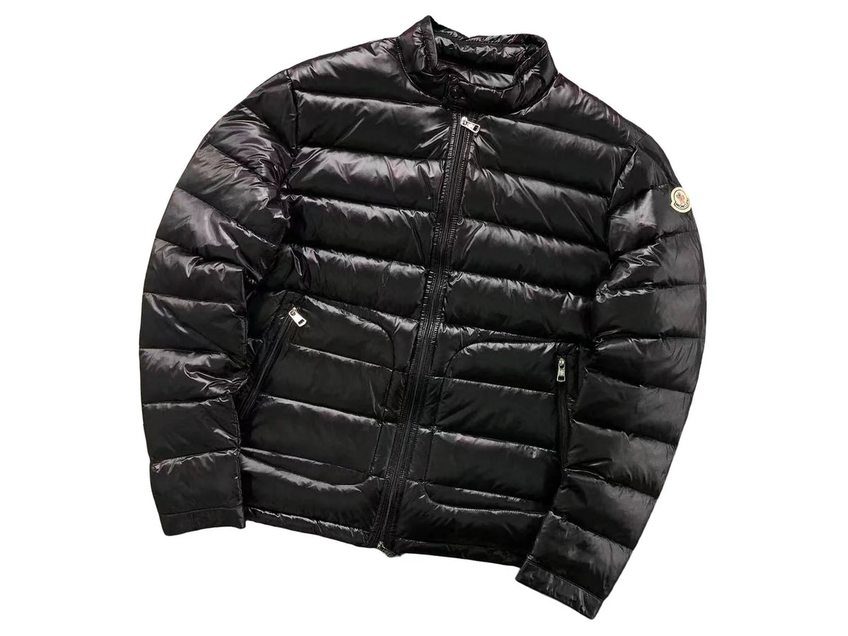 Moncler Acorus Puffer Jacket in Black