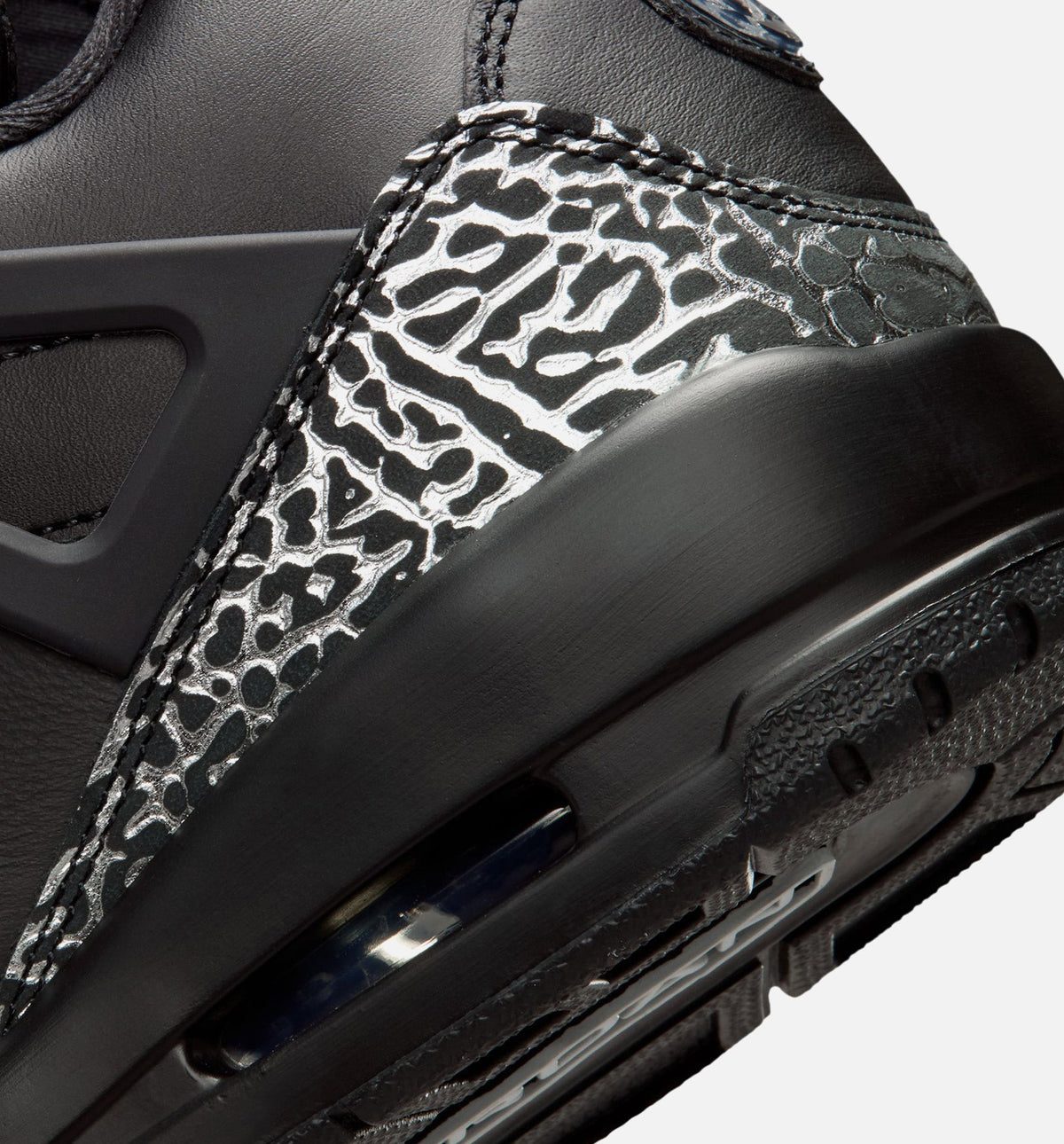 Spizike Low Men's Lifestyle Shoe - Black/Metallic Silver