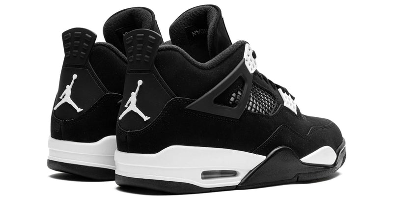 Air Jordan 4 Retro 'White Thunder' – Bold Contrast Sneaker with Premium Leather & Air Cushioning