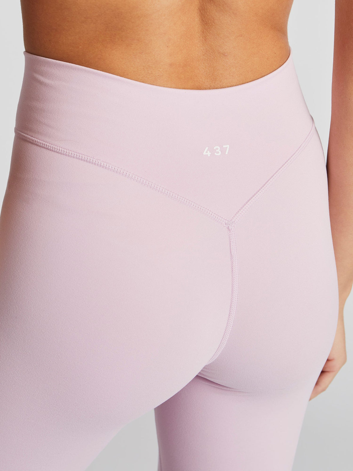 THE V LEGGING