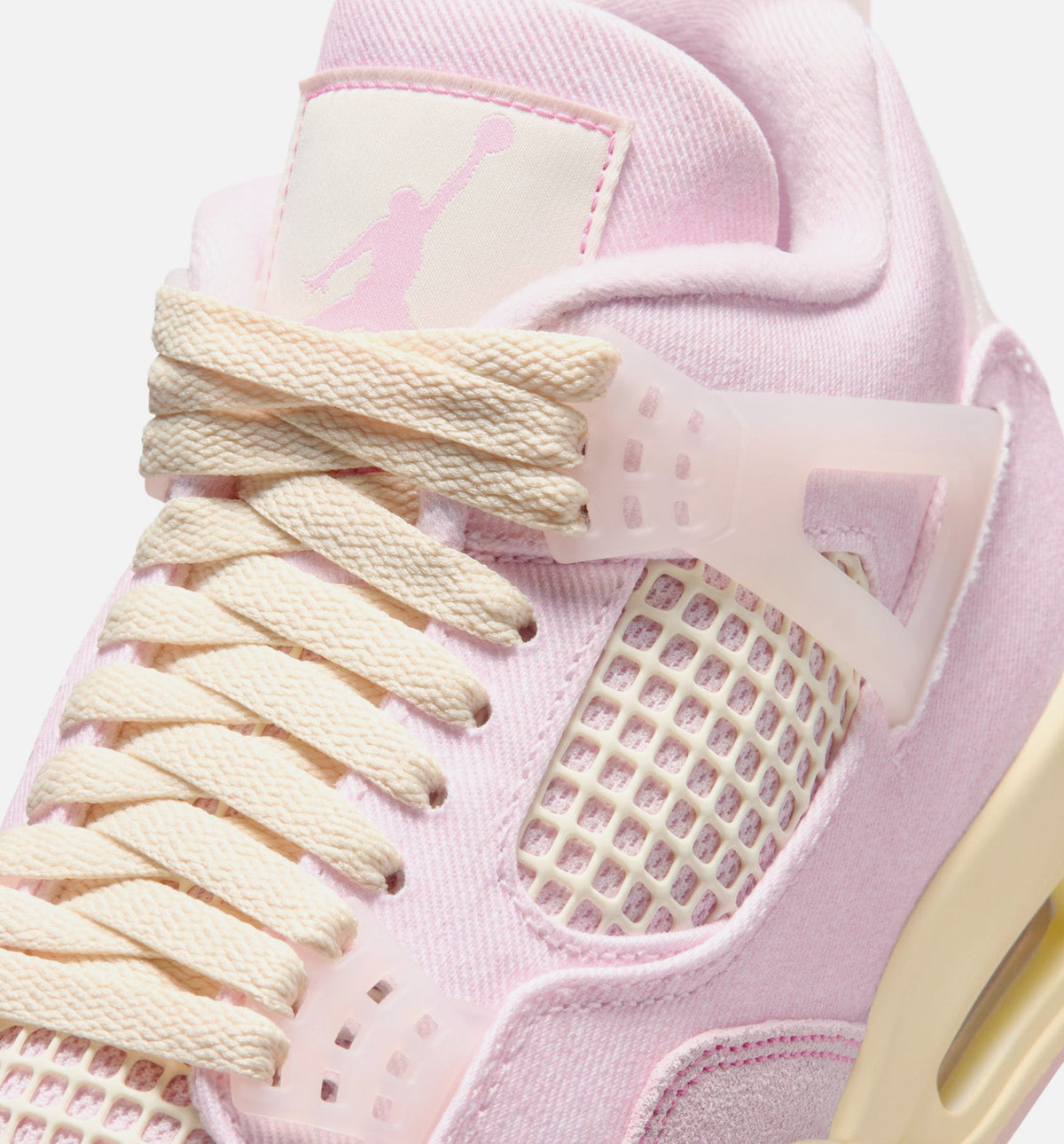 Air Jordan 4 Retro Pink Pearl and Iced Carmine – Women's Lifestyle Shoe in Pearl Pink/Iced Carmine/Coconut Milk