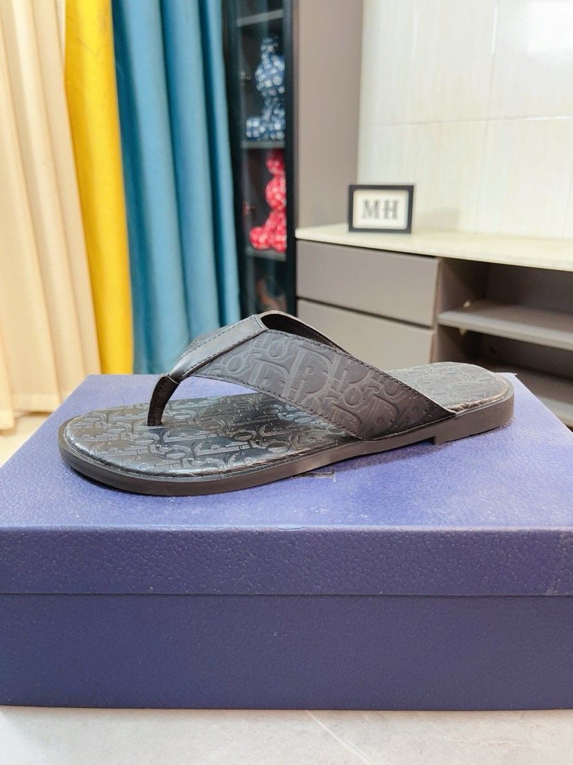 Dior Men's Black Logo Thong Sandals