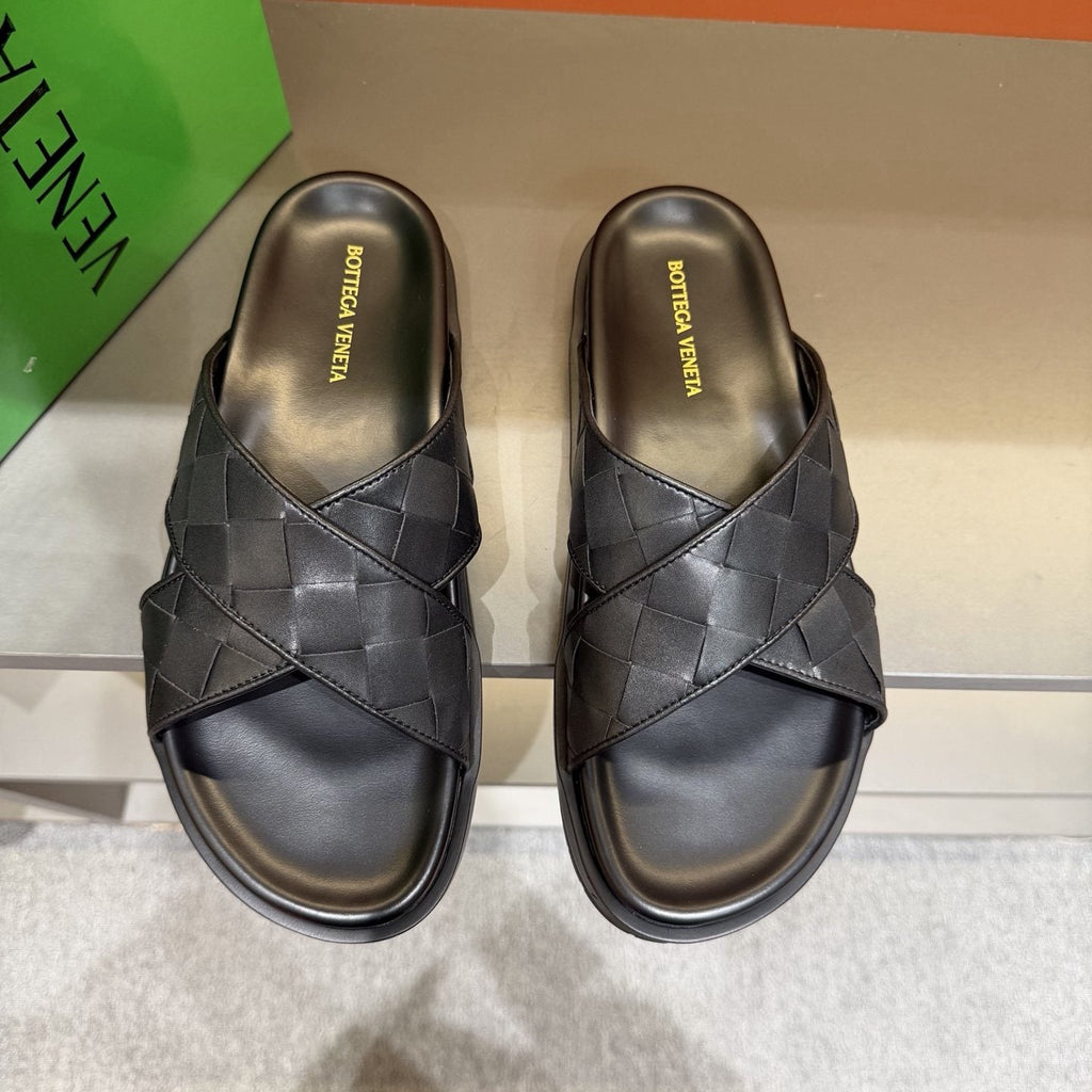 Bottega Veneta Men's Black Woven Slide Sandals