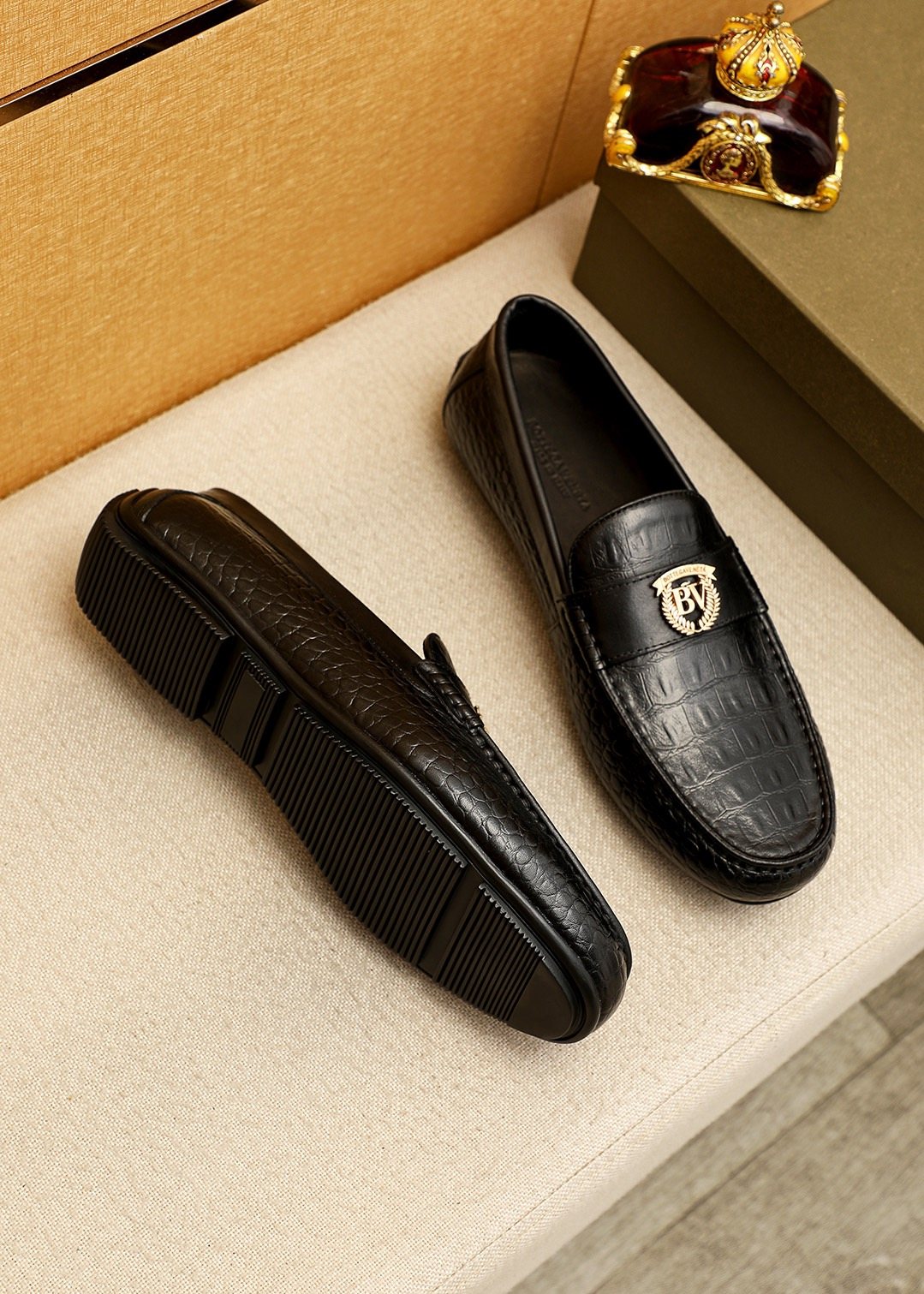 Bottega Veneta Men's Black Textured Loafers