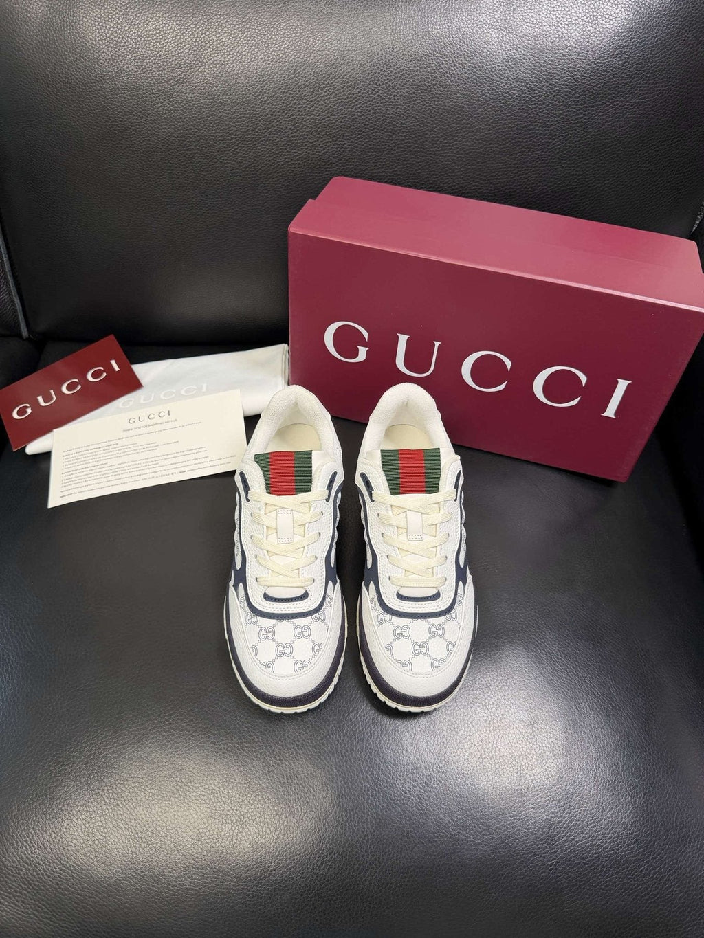 Gucci Patterned Low-Top Sneakers - Lace-Up Closure